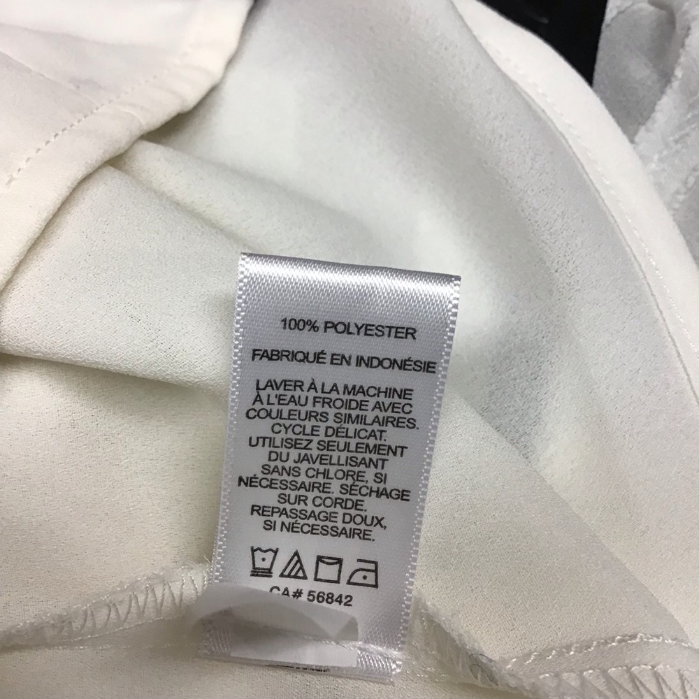 EXPRESS  women's blouse, sz XS.  off white and black - Picture 13 of 16